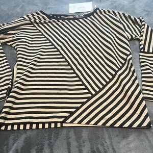 NWT- MOUSSE Sweater knitwear in color sand. ( black & tan stripe)